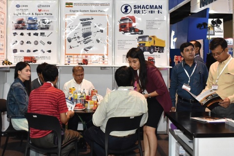 菲律宾汽摩配件、售后保养及维修设备展览会展会现场图片