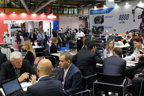 法国汽车工业展-法国汽配展展会现场图片