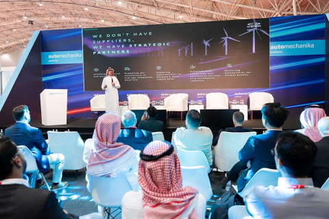 沙特利雅得国际汽配展展会现场图片
