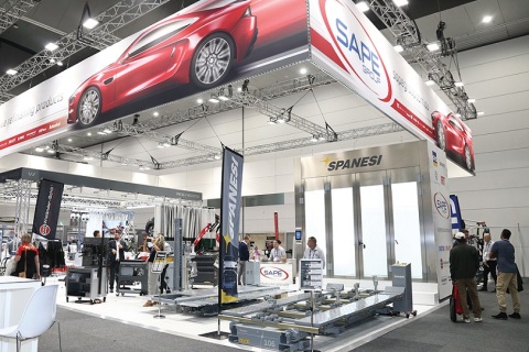 澳洲澳大利亚墨尔本汽配及售后服务展览会展会现场图片