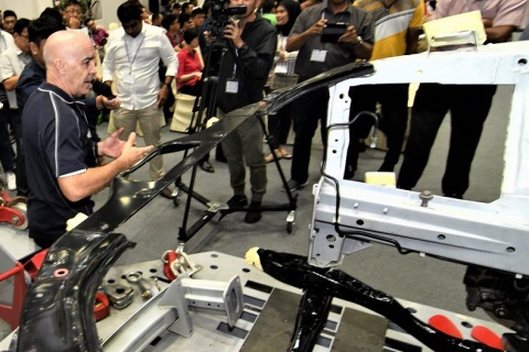 越南胡志明汽车配件展览会展会现场图片