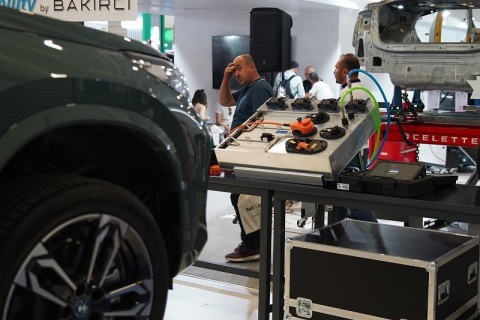 土耳其伊斯坦布尔汽车工业及汽配展览会展会现场图片