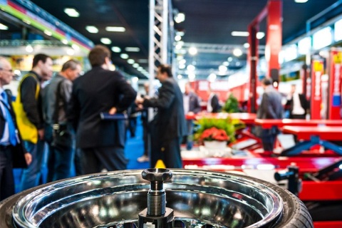 意大利博洛尼亚汽配、轮胎展览会展会现场图片