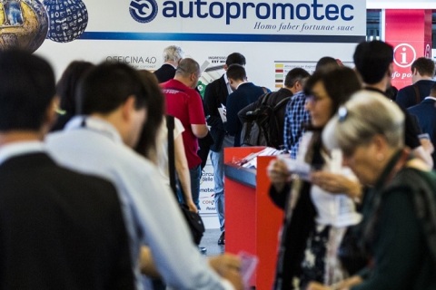 意大利博洛尼亚汽配、轮胎展览会展会现场图片