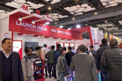 印度新德里汽配展览会展会现场图片