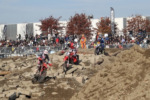 意大利米兰摩托车及自行车展展会现场图片