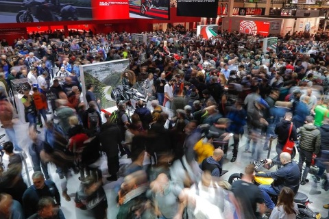 意大利米兰摩托车及自行车展展会现场图片