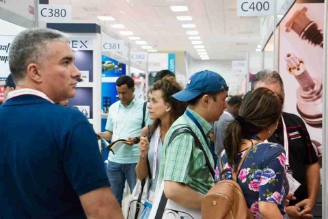 巴拿马汽配展览会展会现场图片