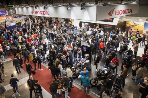 捷克布尔诺摩托车展览会展会现场图片