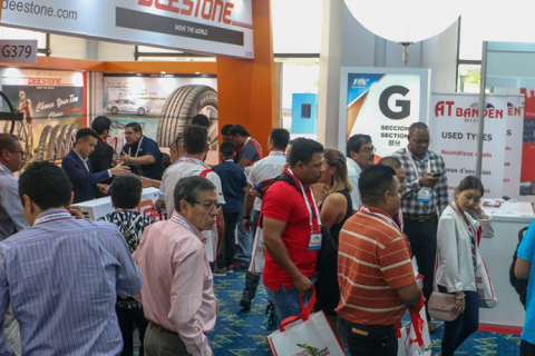 巴拿马轮胎展览会展会现场图片