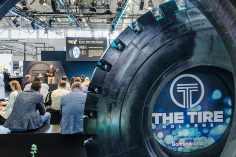德国科隆轮胎展览会展会现场图片