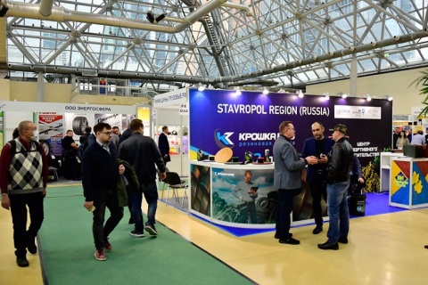 俄罗斯莫斯科轮胎及橡胶展览会展会现场图片