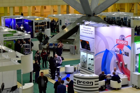 俄罗斯莫斯科轮胎及橡胶展览会展会现场图片