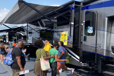 美国赫尔希房车及露营展览会展会现场图片