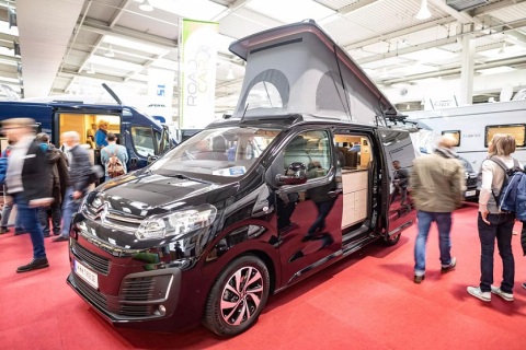 德国不莱梅房车展览会展会现场图片