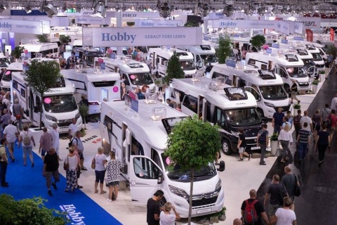 德国不莱梅房车展览会展会现场图片