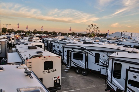 美国华盛顿房车及露营展览会展会现场图片
