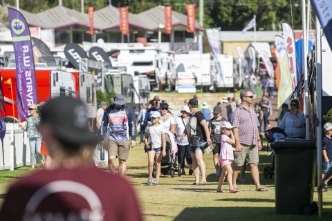 澳洲澳大利亚悉尼房车、户外露营用品展览会展会现场图片