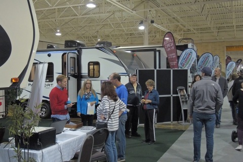 美国华盛顿房车及露营展览会展会现场图片