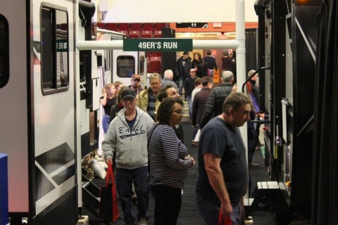 加拿大房车展览会展会现场图片