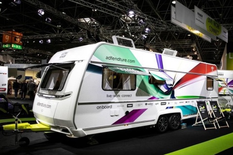 德国杜塞尔多夫房车露营展览会展会现场图片