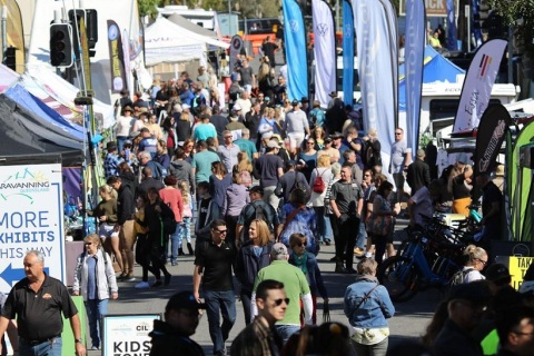 澳洲澳大利亚悉尼房车、户外露营用品展览会展会现场图片