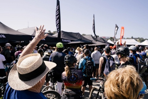 美国加州海獭自行车展展会现场图片