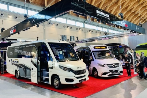 意大利里米尼微交通、客车巴士展览会展会现场图片