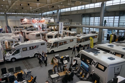 波兰波兹南房车露营展览会展会现场图片