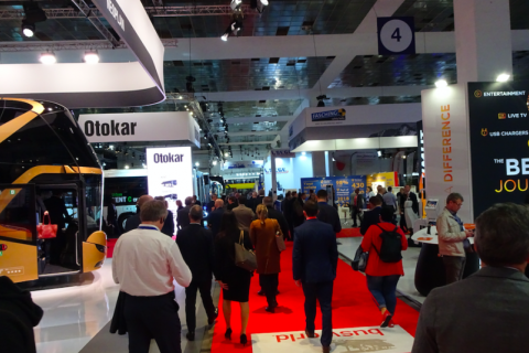 美国公共交通及客车展览会展会现场图片