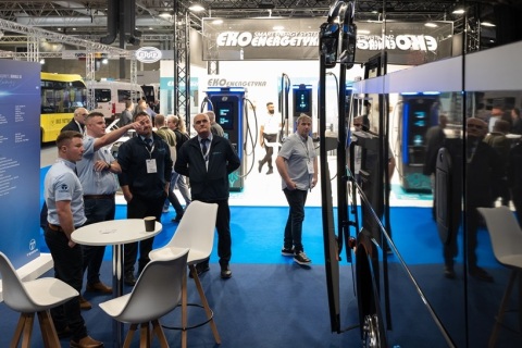 英国伯明翰欧洲客车巴士展览会展会现场图片