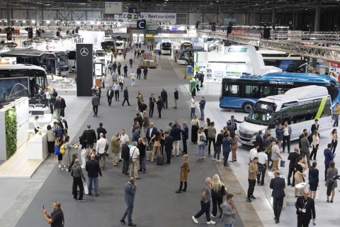 西班牙马德里巴士客车展览会展会现场图片