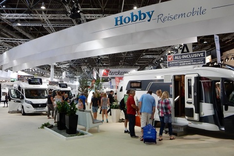 英国伯明翰房车露营展春季展会现场图片