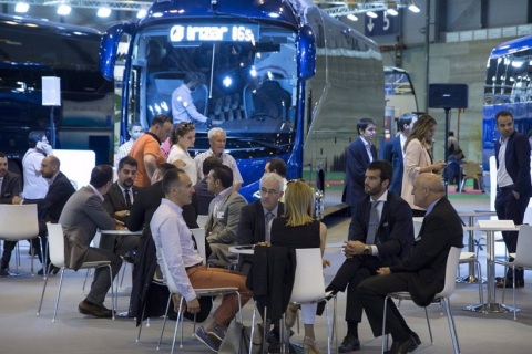 西班牙马德里巴士客车展览会展会现场图片