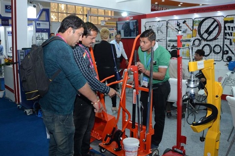 印度新能源汽车展览会展会现场图片