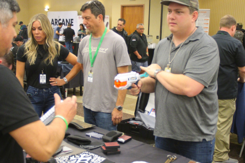 美国加利佛尼亚刀具展展会现场图片