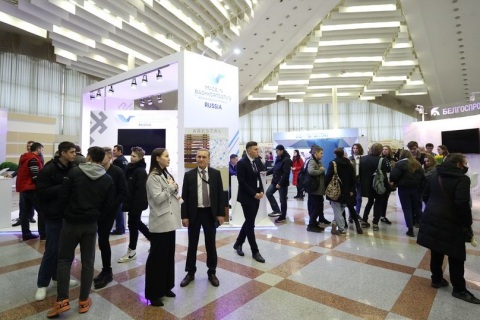 东欧（白俄罗斯）建筑建材及五金工具展览会展会现场图片