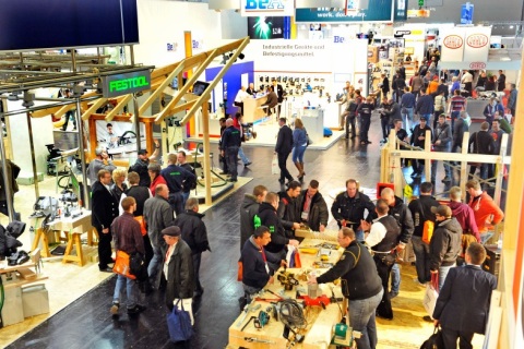 德国科隆屋顶及墙面材料展览会展会现场图片