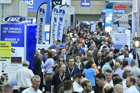 美国屋面墙面材料及防水材料展览会展会现场图片