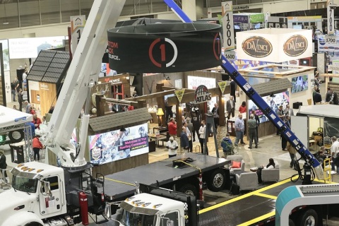 美国屋面墙面材料及防水材料展览会展会现场图片