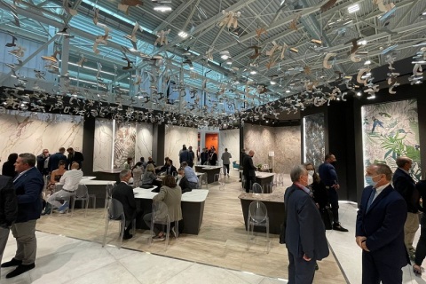 意大利博洛尼亚陶瓷卫浴展览会展会现场图片