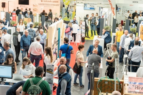 意大利博尔扎诺建材展览会展会现场图片