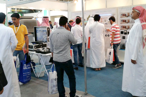 沙特利雅得建筑建材、工程机械、高空作业展览会展会现场图片