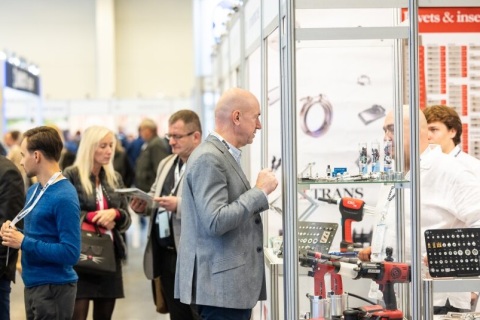 波兰紧固件展览会展会现场图片