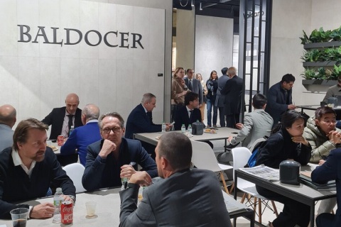 西班牙瓦伦西亚陶瓷及厨房卫浴展览会展会现场图片