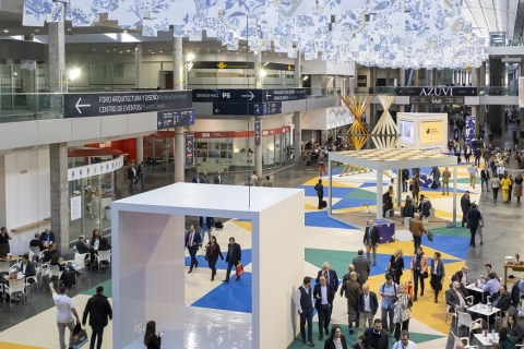 西班牙瓦伦西亚陶瓷及厨房卫浴展览会展会现场图片