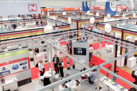 俄罗斯莫斯科管材展览会展会现场图片