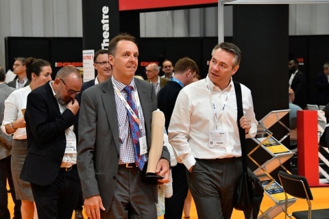 英国伯明翰流体动力与液压气动展览会展会现场图片