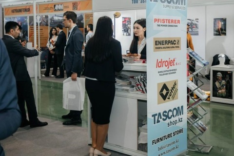 哈萨克斯坦阿特劳石油及天然气展览会展会现场图片