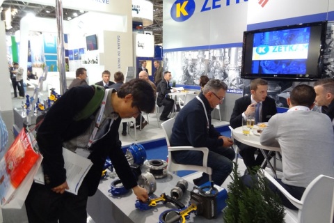 新加坡阀门世界展览会展会现场图片